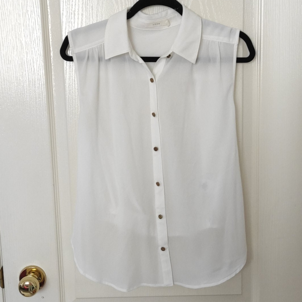 Sleeveless Button-Up Top